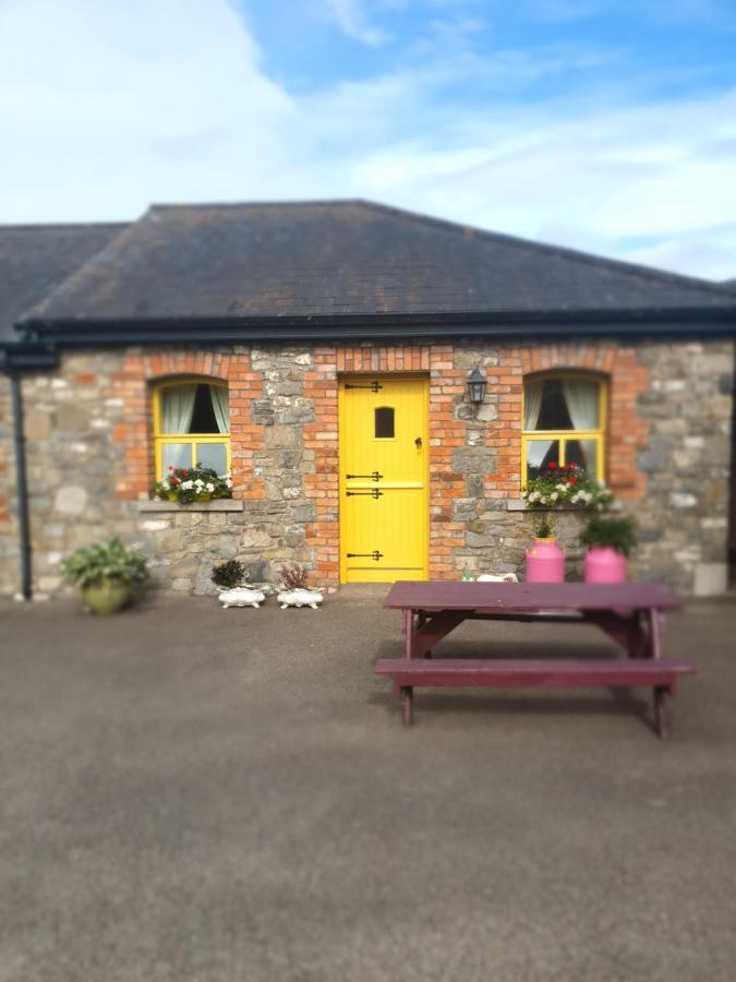 Slane Farm Hostel, Cottages And Camping Exteriér fotografie